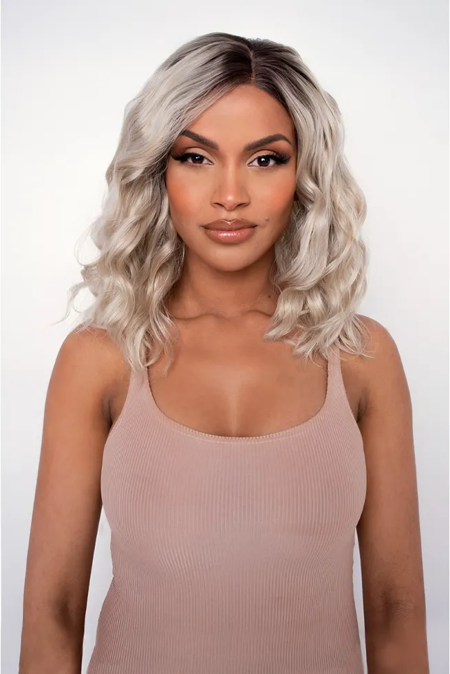 khloe_-_21821 Ash blonde lob front wig - Image 1